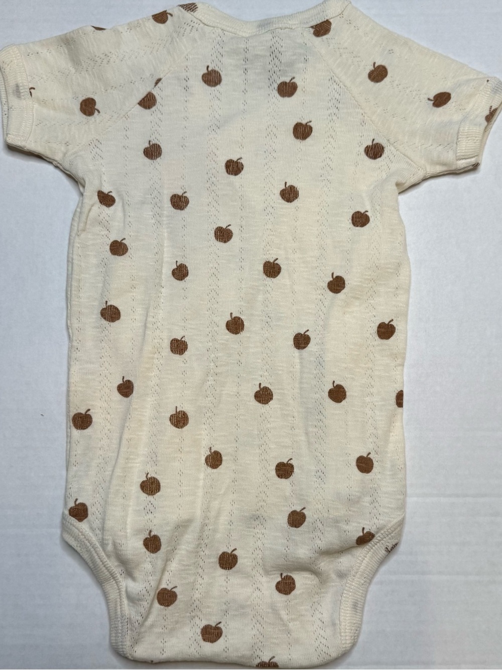 Kate Quinn Organic Cotton Apple Print Wrap Bodysuit NWT Size 18-24 Months - Picture 3 of 3